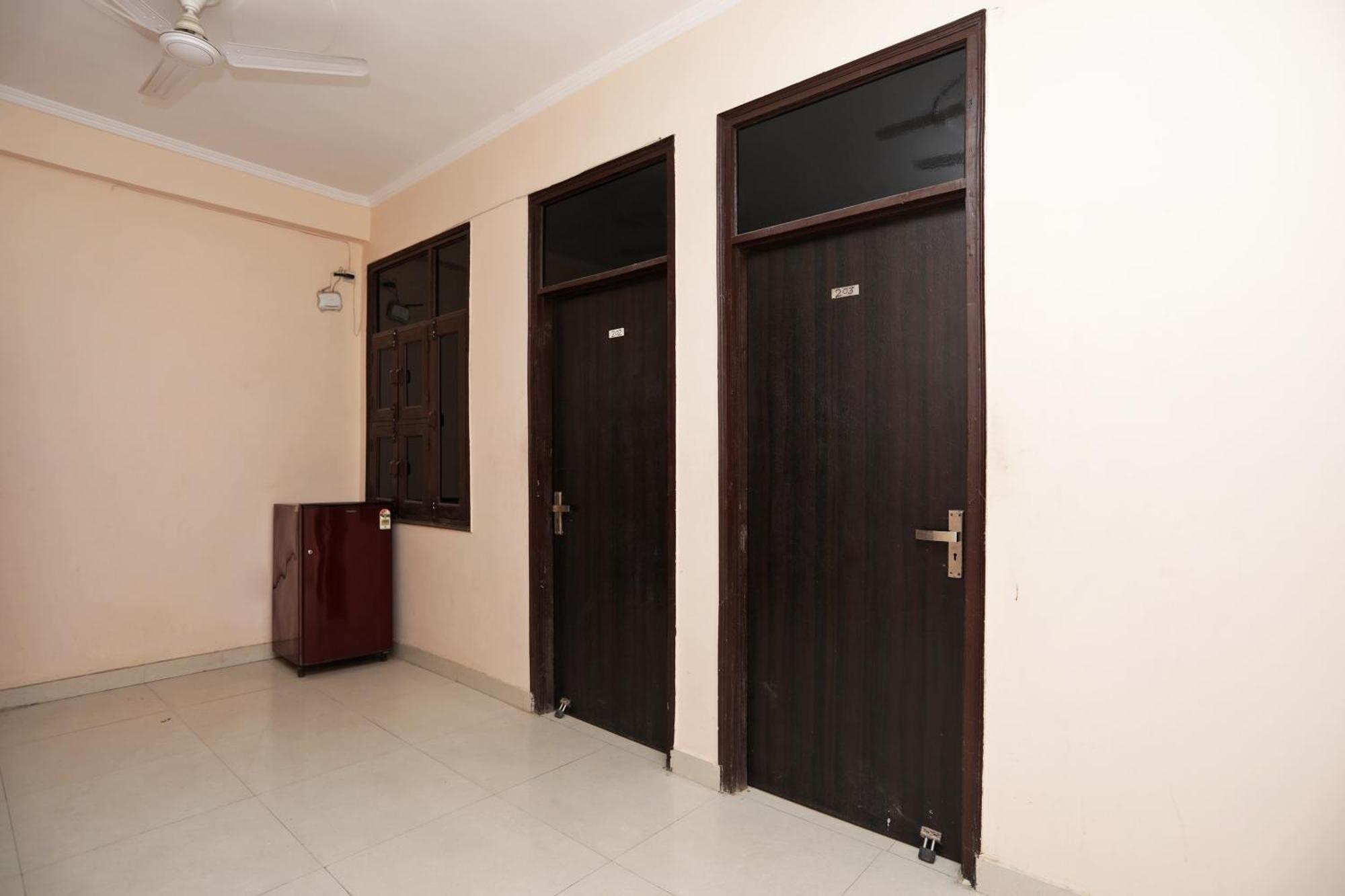 Hotel O Rn 32 Indirapuram Ngoại thất bức ảnh